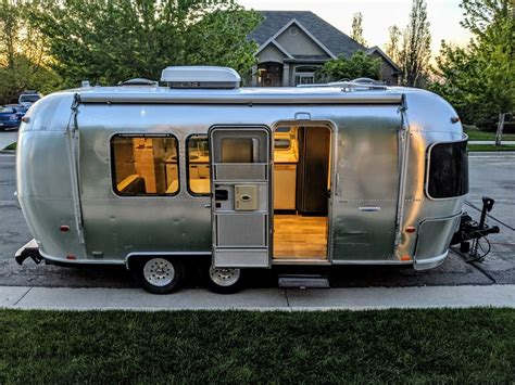 Airstream craigslist - craigslist For Sale "airstream" in Boston. see also. Airstream B190 Camper Van. $19,500. Plymouth 2013 Airstream INTERNATIONAL SERENITY 30RB Travel trailers. $45,000 + Harrison RV Land Inc Airstream Basecamp. $47,000. North reading Oil Filter. $3. south shore BRAND NEW ANY COLOR Hand Push Food Truck Cart with trailer option ...